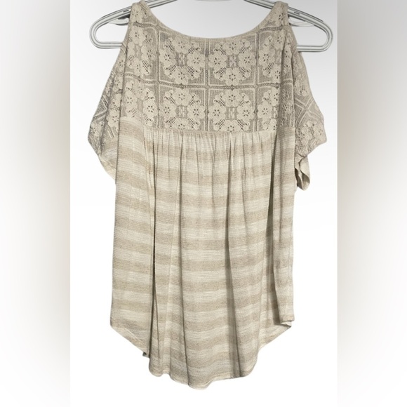 Lucky brand blouse color:cream/white size:M - Picture 2 of 7